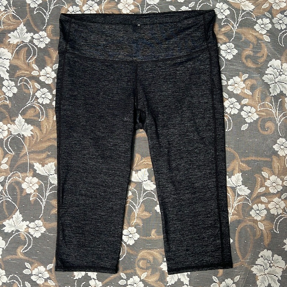 ATHLETA STRETCH SHORTS LONG INSEAM